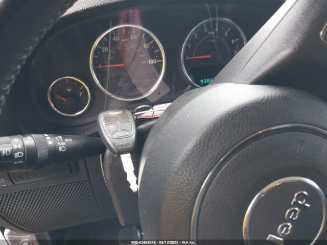 2012 JEEP WRANGLER UNLIMITED 1C4BJWFG7CL281844 Photo 10