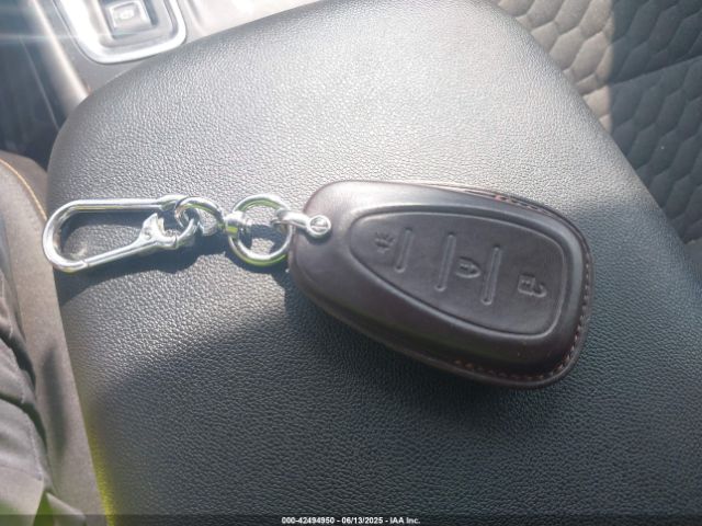 2021 CHEVROLET EQUINOX 3GNAXUEV3ML379622 Photo 10