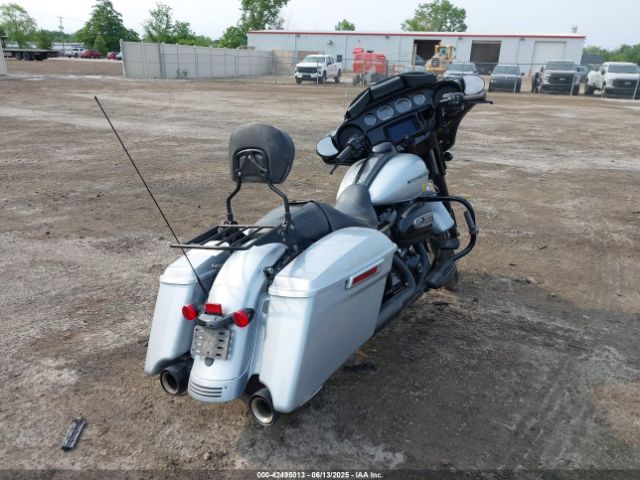 2019 HARLEY-DAVIDSON FLHXS 1HD1KRP16KB631536 Photo 3