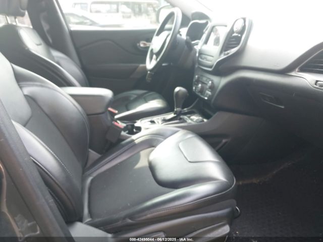 2019 JEEP CHEROKEE 1C4PJLLX3KD110171 Photo 4