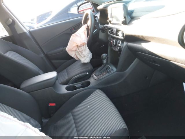 2019 HYUNDAI KONA KM8K2CAA6KU387530 Photo 4