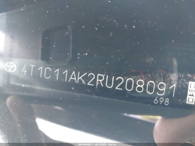 4T1C11AK2RU208091 Toyota CAMRY LE
