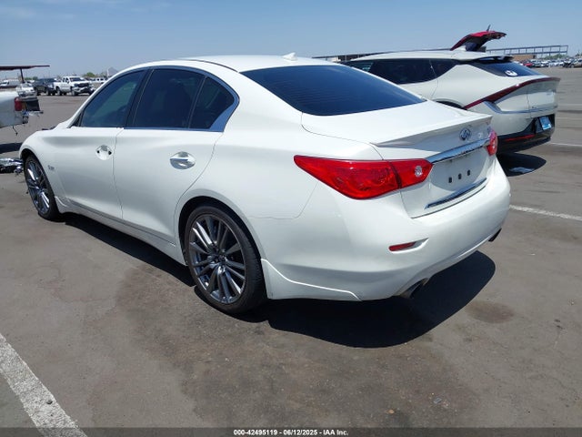Infiniti 2016 2016 JN1FV7AP3GM420132 Image 3