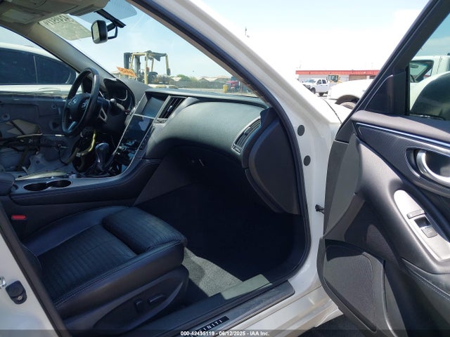 Infiniti 2016 2016 JN1FV7AP3GM420132 Image 5