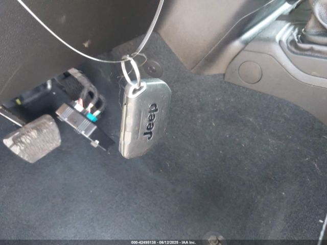 2022 JEEP WRANGLER UNLIMITED 1C4HJXEG7NW215698 Photo 10