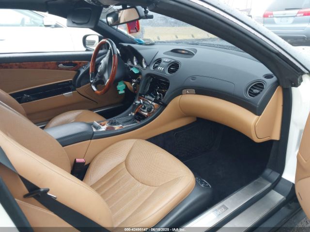 2011 MERCEDES-BENZ SL 550 WDBSK7BA0BF164803 Photo 4