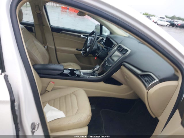 Продажа на аукционе авто 2015 Ford Fusion Se, vin: 3FA6P0HD4FR198805, номер лота: 42495201