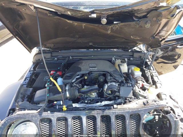 1C4HJXDG0JW300362 Jeep 2018