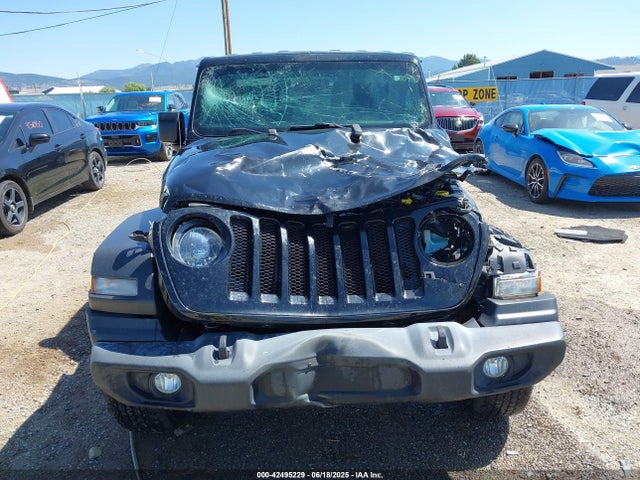 1C4HJXDG0JW300362 Jeep 2018
