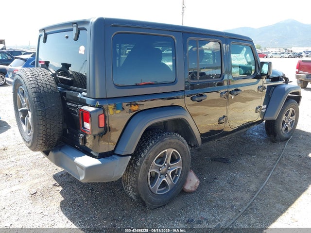 1C4HJXDG0JW300362 Jeep 2018