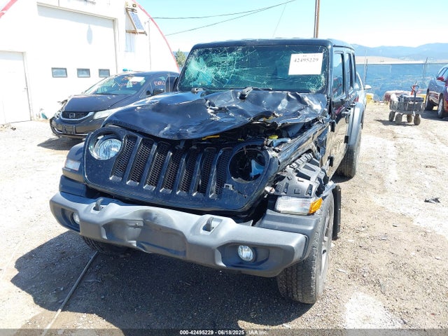 1C4HJXDG0JW300362 Jeep 2018