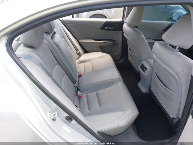 Honda k24w1 2014 1HGCR2F87EA275217 Image 8