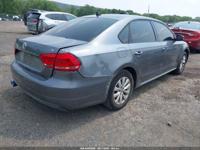 1VWAT7A34EC115846 Volkswagen Passat 1.8t Wolfsburg Edition