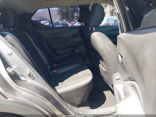 3N1CP5CU4JL521489 Nissan 2018