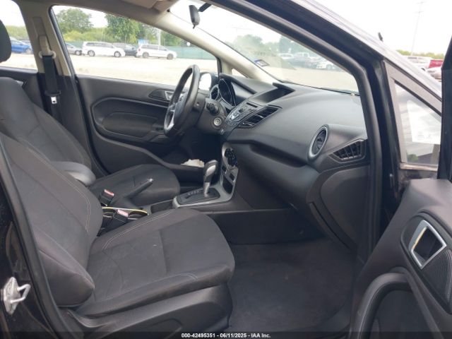 3FADP4BJXFM181677 Ford FIESTA SE