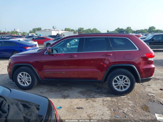 1C4RJEAG0KC543895 Jeep Grand Cherokee Laredo 4x2