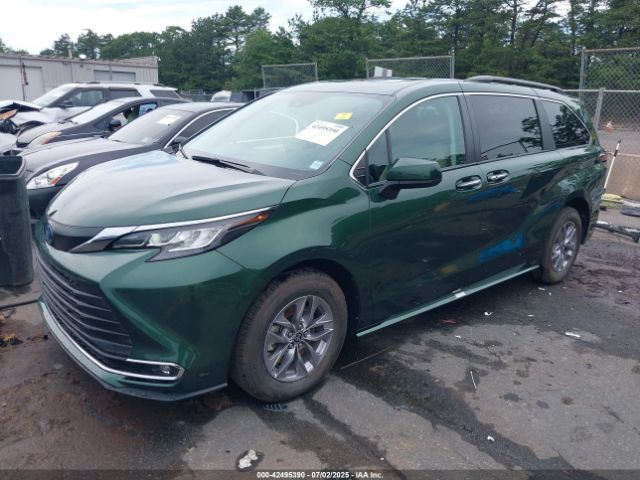 2022 TOYOTA SIENNA 5TDYSKFC1NS043177 Photo 1