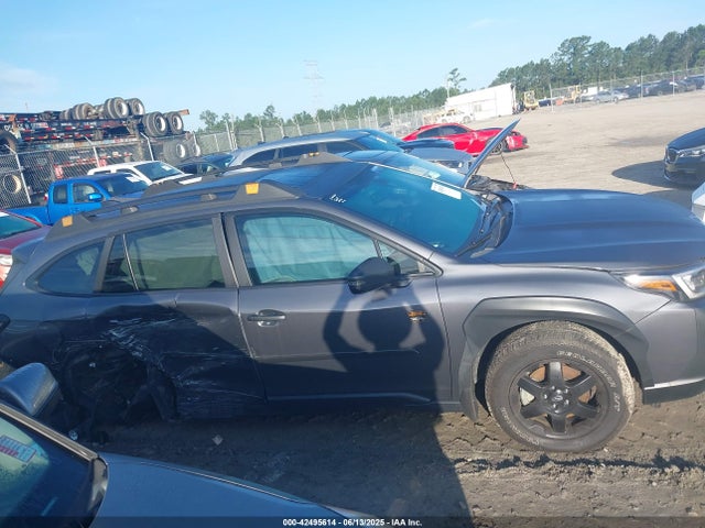 4S4BTGUD8N3171022 Subaru na, u4