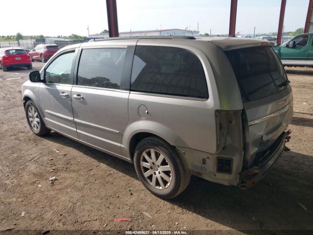 2016 CHRYSLER TOWN & COUNTRY 2C4RC1BG6GR119525 Photo 2