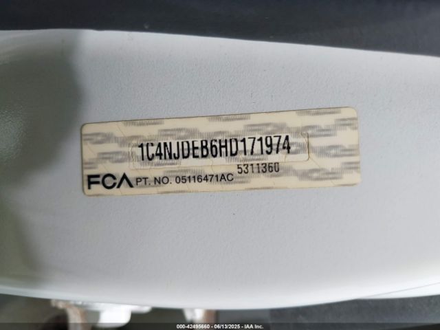 2017 JEEP COMPASS 1C4NJDEB6HD171974 Photo 8