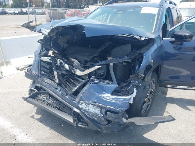 4S4WMAWD8R3402127 Subaru 2024