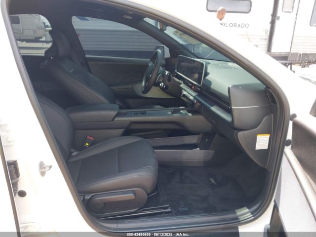 2023 HYUNDAI IONIQ 6 KMHM34AC5PA049011 Photo 4