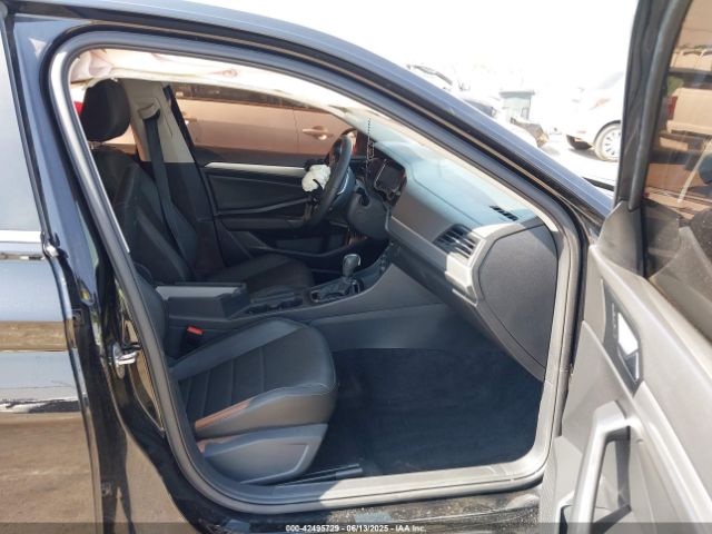 2021 VOLKSWAGEN JETTA 3VWC57BU2MM001996 Photo 4