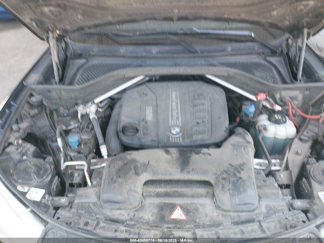 5UXKS4C53F0N11985 BMW 2015