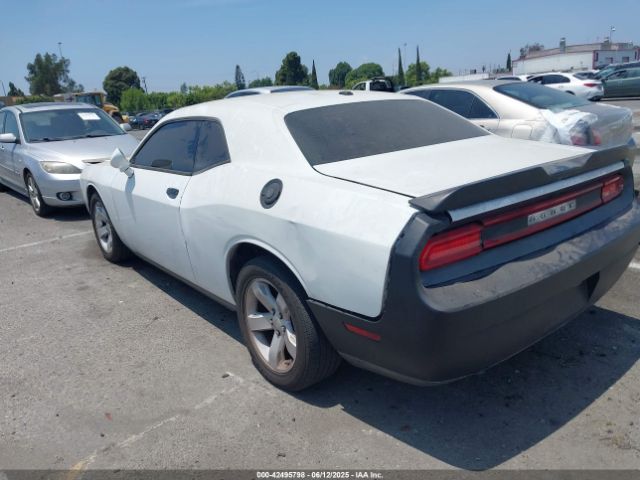 2013 DODGE CHALLENGER 2C3CDYAG0DH590699 Photo 2