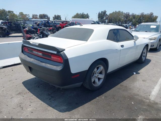 2013 DODGE CHALLENGER 2C3CDYAG0DH590699 Photo 3