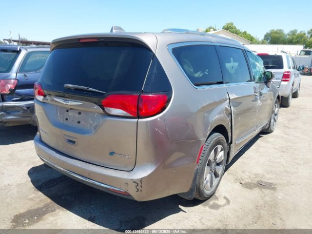 2C4RC1N77HR689613 Chrysler 2017