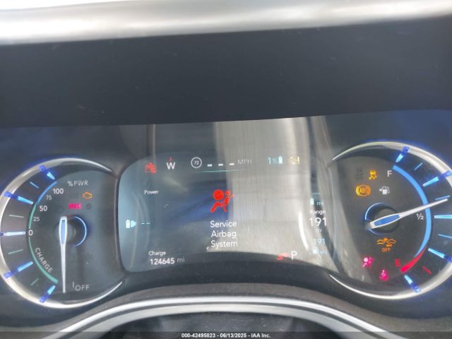 2C4RC1N77HR689613 Chrysler 2017