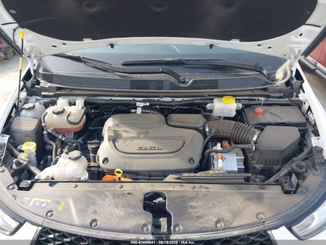 2024 CHRYSLER PACIFICA HYBRID 2C4RC1S7XRR153826 Photo 9