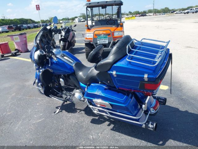 2009 HARLEY-DAVIDSON FLHTCU 1HD1FC4179Y642266 Photo 2