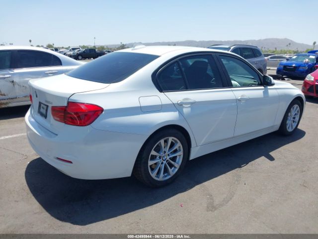 2018 BMW 320I WBA8A9C5XJAH13477 Photo 3