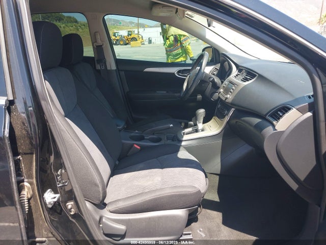 Nissan 2014 2014 3N1AB7AP7EL659855 Image 5
