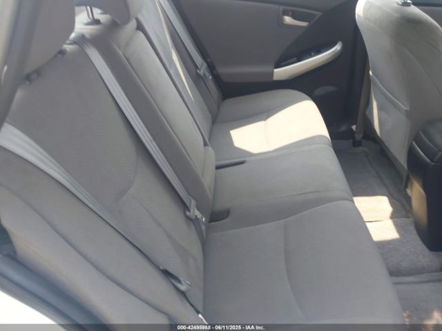 JTDKN3DU2F1999278 Toyota Prius Two