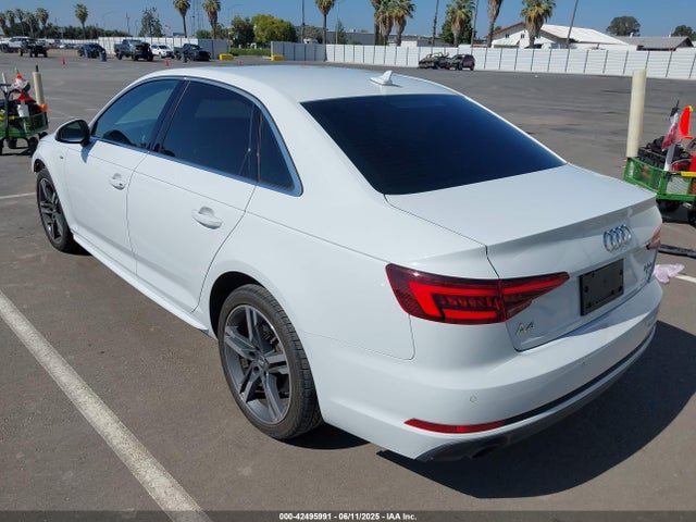 2018 AUDI A4 WAULMAF49JA108756 Photo 2