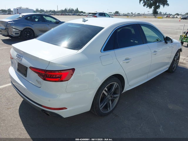2018 AUDI A4 WAULMAF49JA108756 Photo 3
