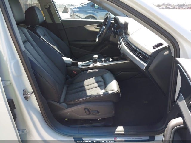 2018 AUDI A4 WAULMAF49JA108756 Photo 4