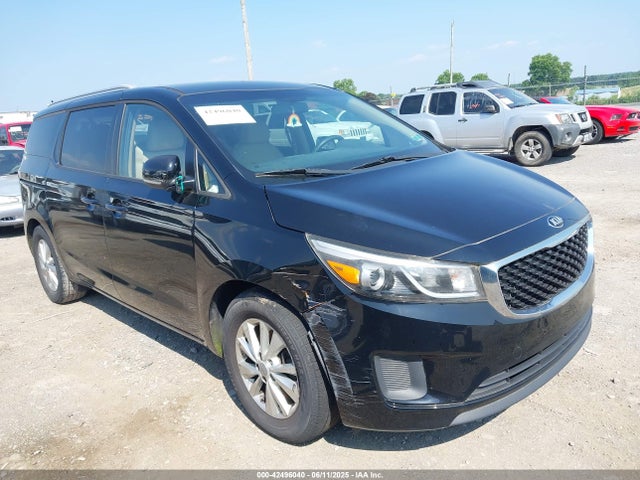 KIA SEDONA LX 2016 KNDMB5C15G6094025 Image 6