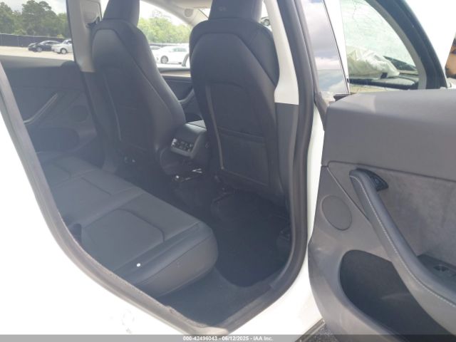 2023 TESLA MODEL Y 7SAYGDEE0PA032291 Photo 7