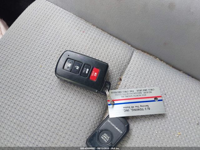 2018 TOYOTA RAV4 JTMRFREV4JJ733422 Photo 10