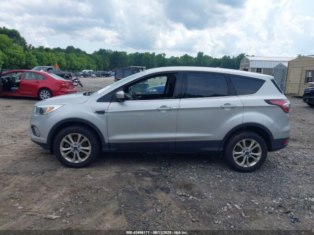 1FMCU9GD3HUA74463 Ford ESCAPE SE