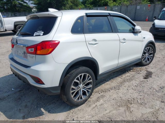 2018 MITSUBISHI OUTLANDER SPORT JA4AP3AU9JU023316 Photo 3