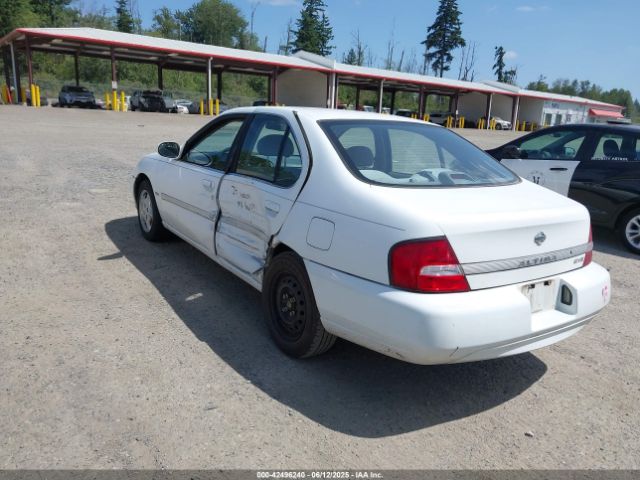 2001 NISSAN ALTIMA 1N4DL01D51C218340 Photo 2