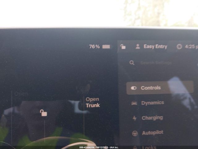 5YJ3E1EB4LF637090 Tesla MODEL 3