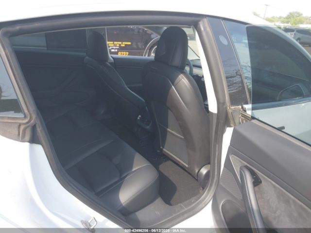 5YJ3E1EB4LF637090 Tesla MODEL 3
