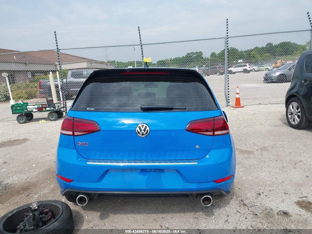 3VW5T7AU4KM015685 Volkswagen 2019