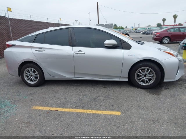 JTDKBRFU8H3543981 Toyota 2zr-fxe,1nm
